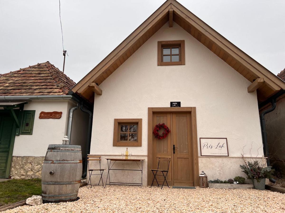 Apartamento Prés-Lak Tarján Exterior foto